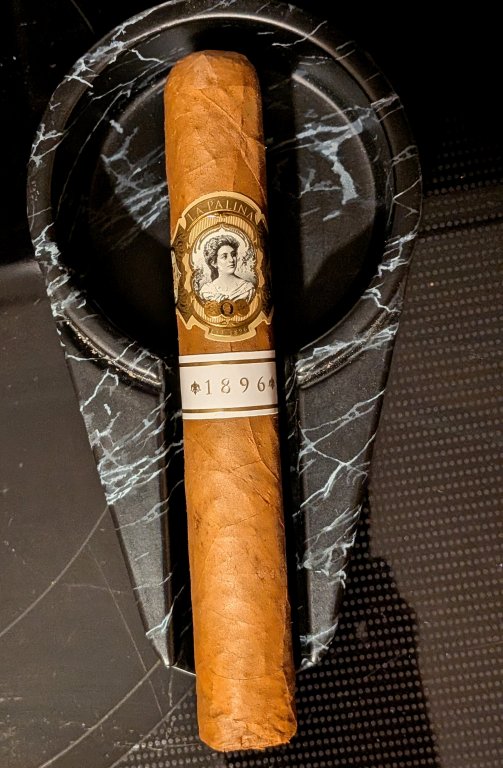 La Palina Connecticut.jpg