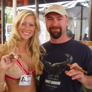 Outlaw Cigar Girl