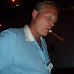 2nd.Ann.CP.Herf.2007.49.Jay.drooling.over.the.cigar.jpg