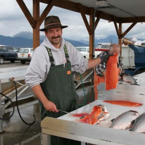 8.17.07.Day.2.06.Jim.Filleting.jpg