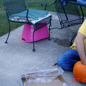 Carvin' the punkin 3