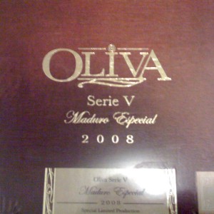 Olive Serie V Maduro Box