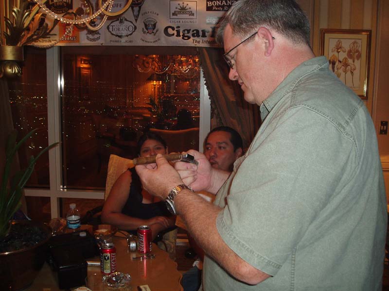 2nd.Ann.CP.Herf.2007.14.CP.crew.at.Mirage.jpg