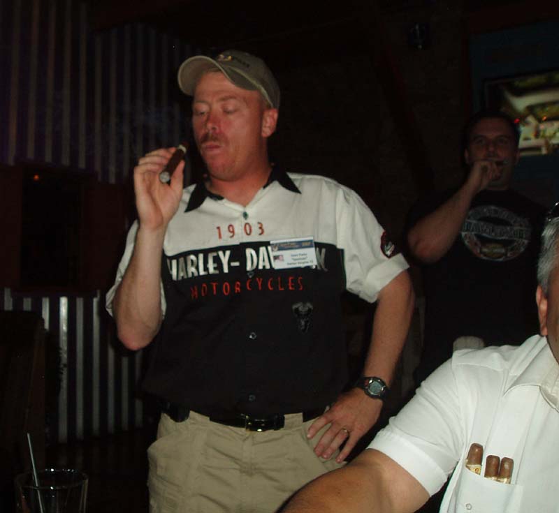 2nd.Ann.CP.Herf.2007.53.tasman.trying.the.cigar.jpg