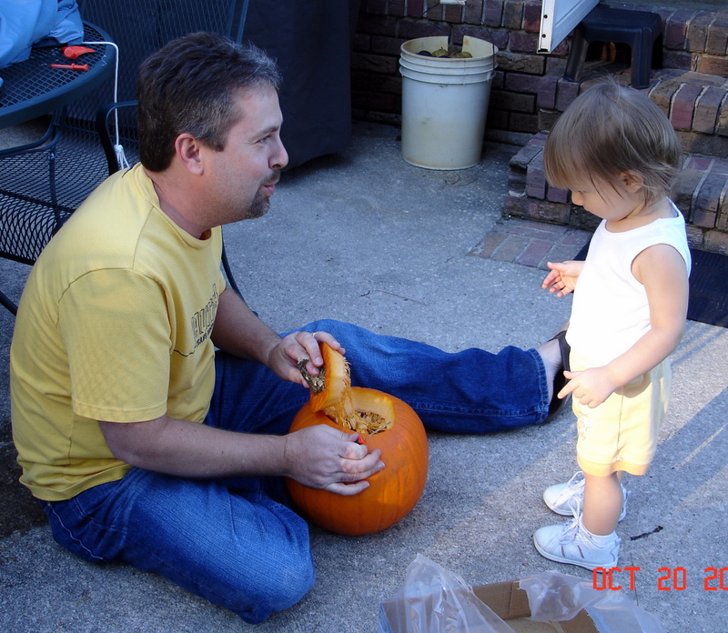 Carvin' the punkin 2