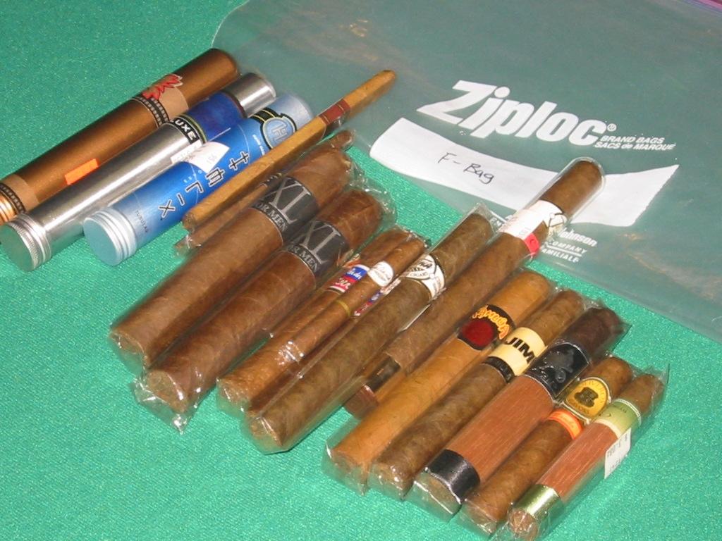 Fandruff\'s bag Laid out.JPG