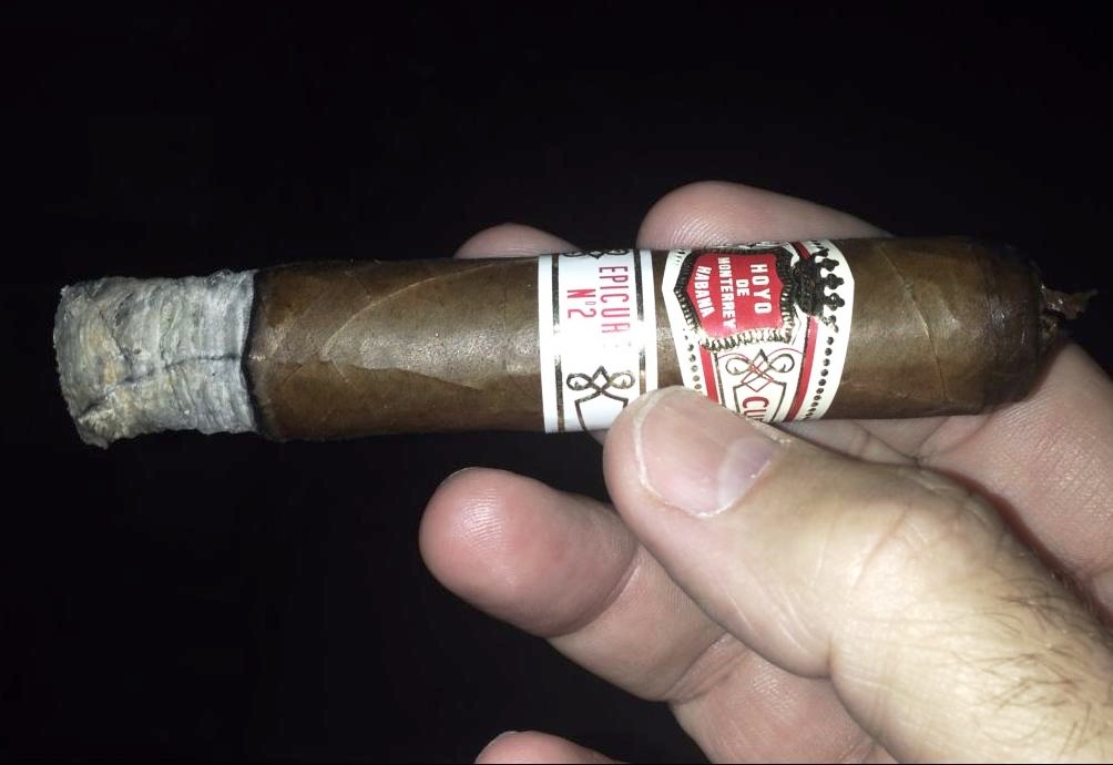 Hoyo Epi No.2 Tubos