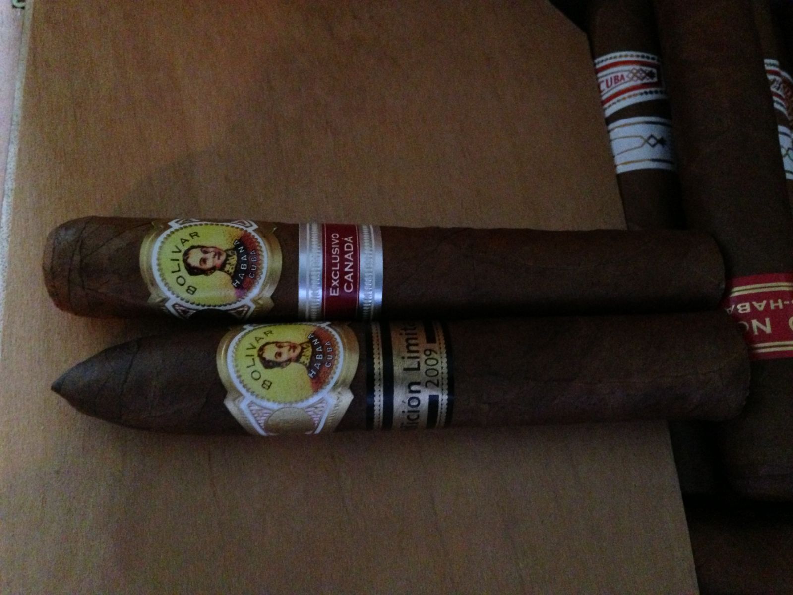 New additions; Bolivar Petite Belicosos Limited Edition 2009, and Bolívar Simones Edición Regional  Exclusivo Canada