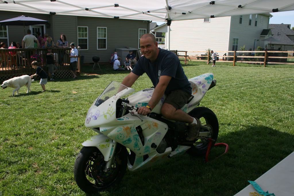 ERICSBIKE020.jpg