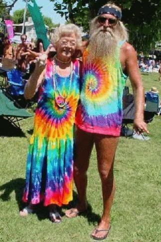 old_hippie_very_old_hippies_11238799250.jpg