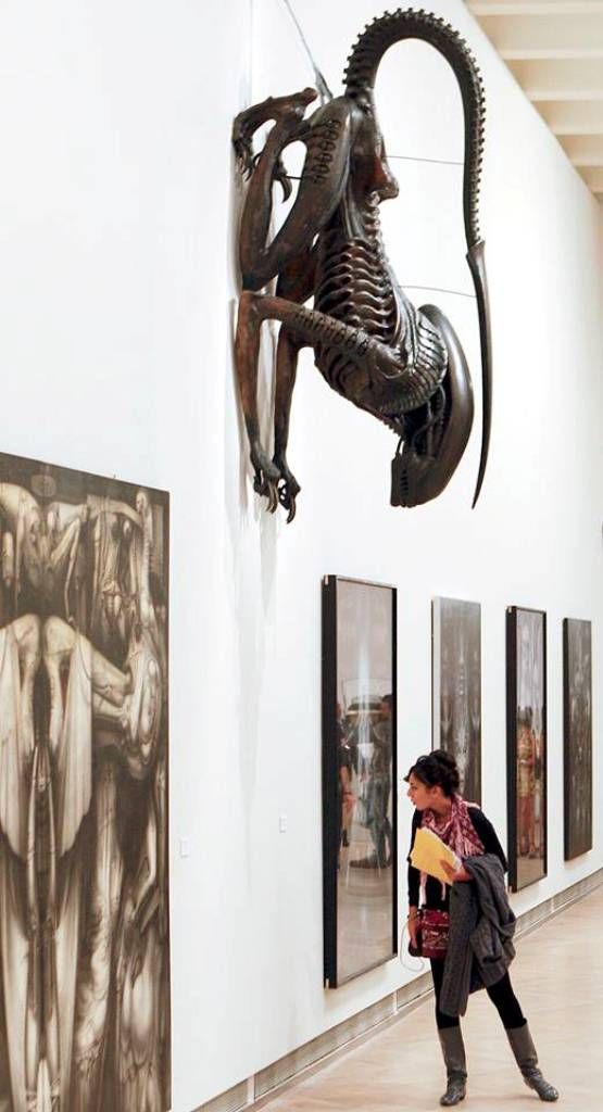 25a44dd2a77d8467ee11bf716f9dcb3d--giger-art-alien-art.jpg