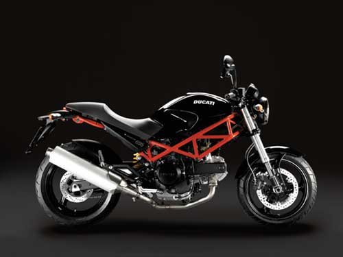 ducati-monster-695-noire.jpg