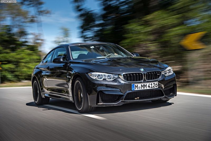 2014-BMW-M4-Coupe-Black-Sapphire-front-quarter.jpg