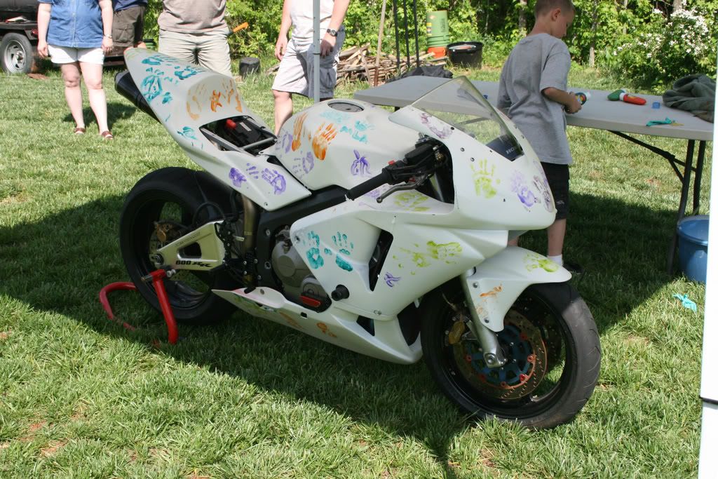 ERICSBIKE021.jpg
