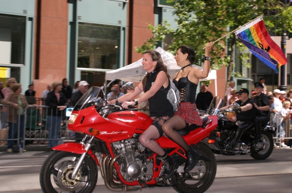 Dykes_On_Bikes_2.jpg