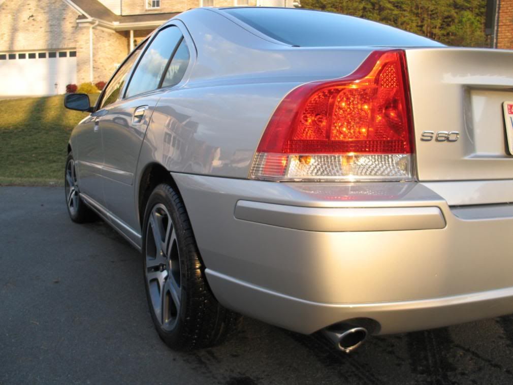 VolvoS60007.jpg