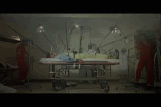 Hellraiser3-ChainElectrocution.gif