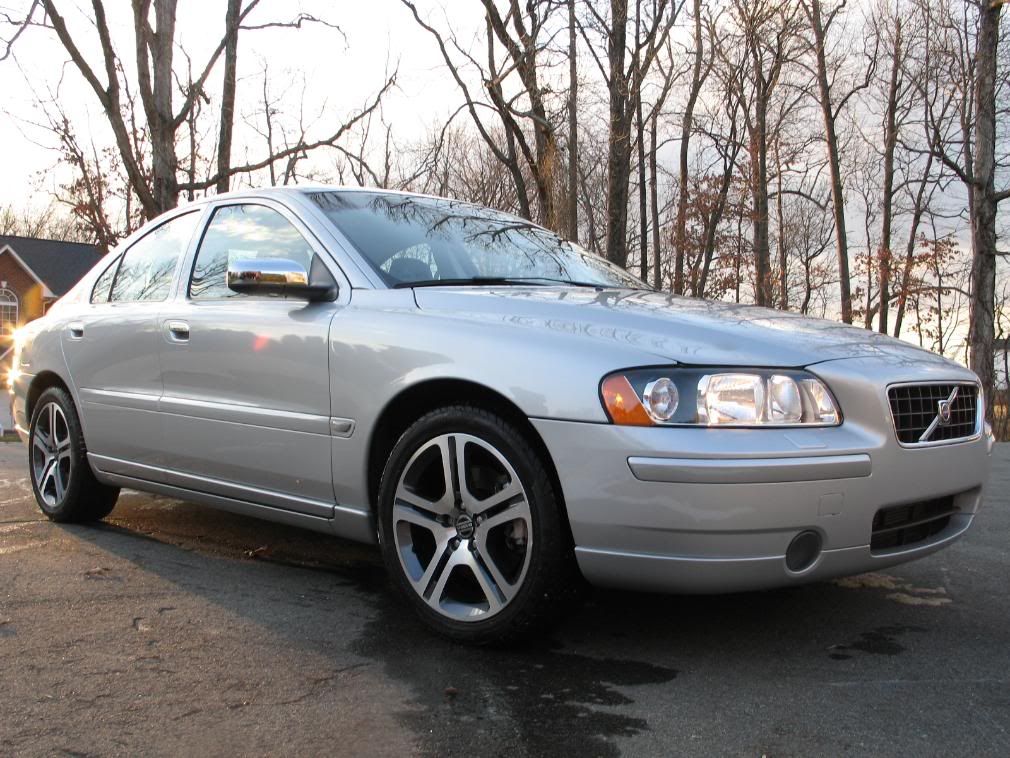 VolvoS60012.jpg