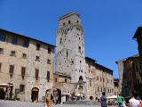 scene_from_San_Gimignano_tn.jpg