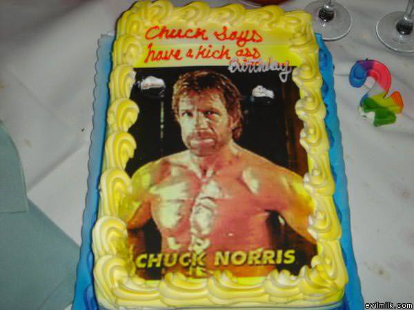 Chuck_Norris_Cake.jpg