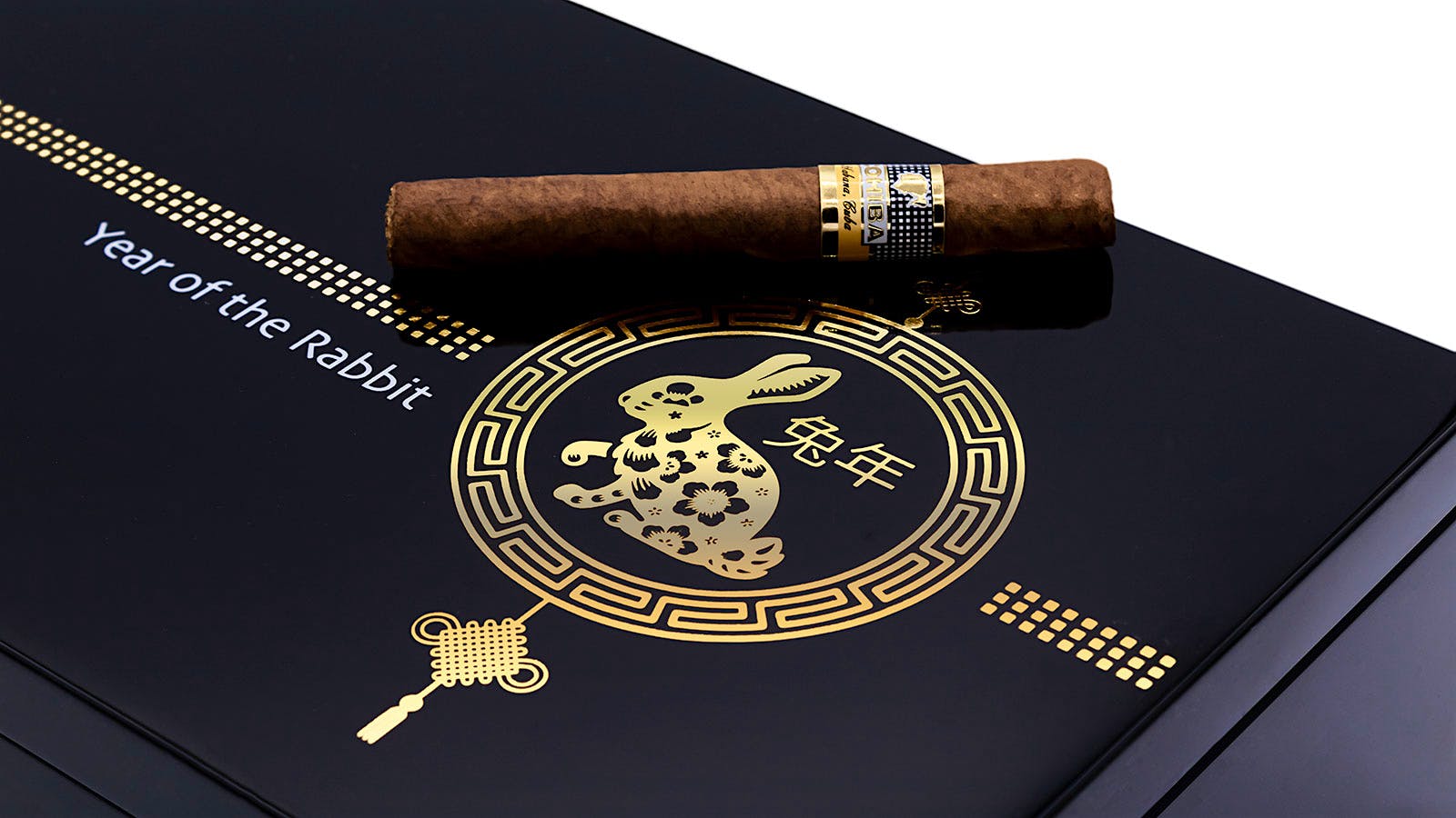 www.cigaraficionado.com